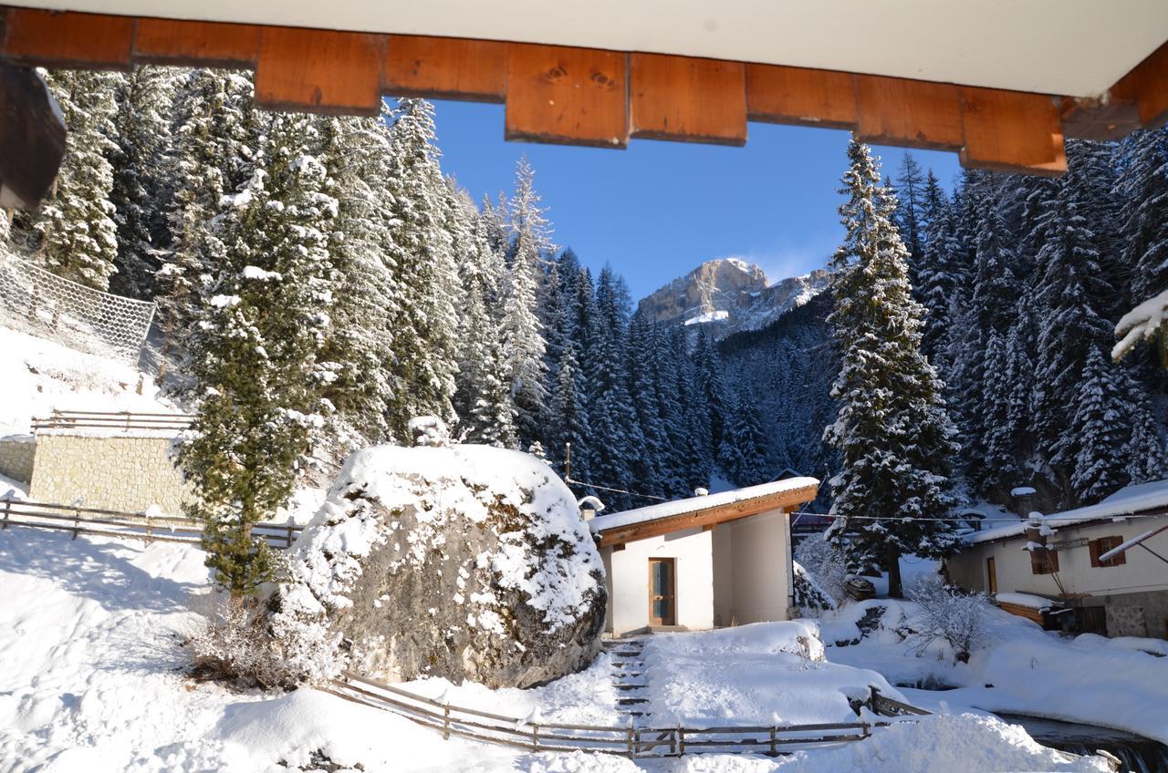 Casa Del Bosco Apartman Canazei Kültér fotó